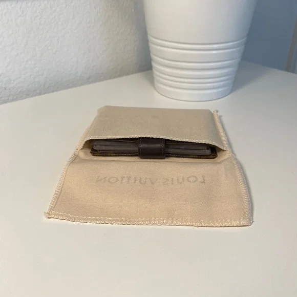 Louis Vuitton Very Rare Vintage 1970’s Card Holder - Picture 14 of 14